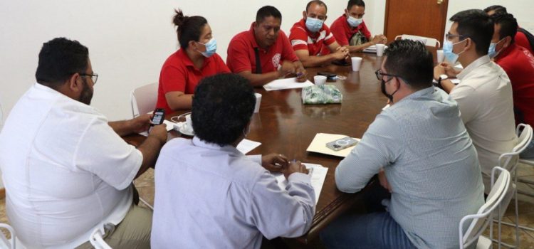 Atiende gobierno de Guerrero a trabajadores de PC y gestiona pago