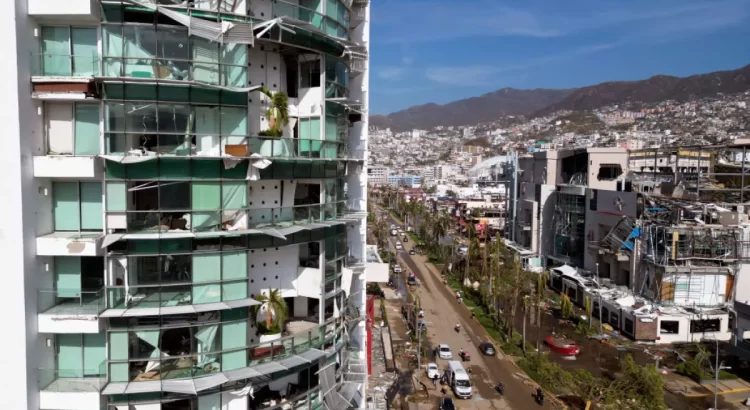 Ofertan empleos para damnificados de Acapulco