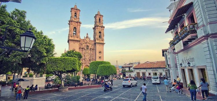 Se desploma el turismo internacional en Taxco Se desploma el turismo internacional en Taxco